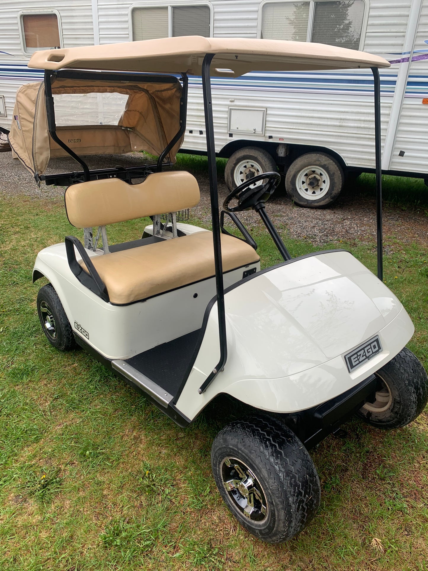 2011 Golf Cart EZGO TXT White, 48V