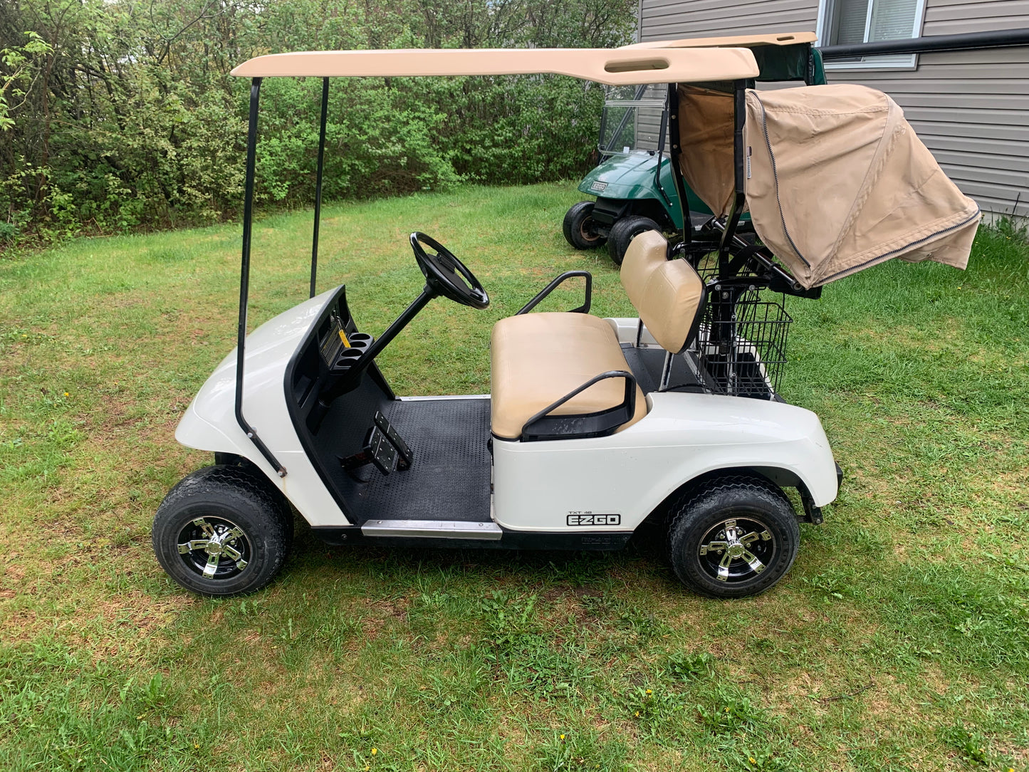 2011 Golf Cart EZGO TXT White, 48V